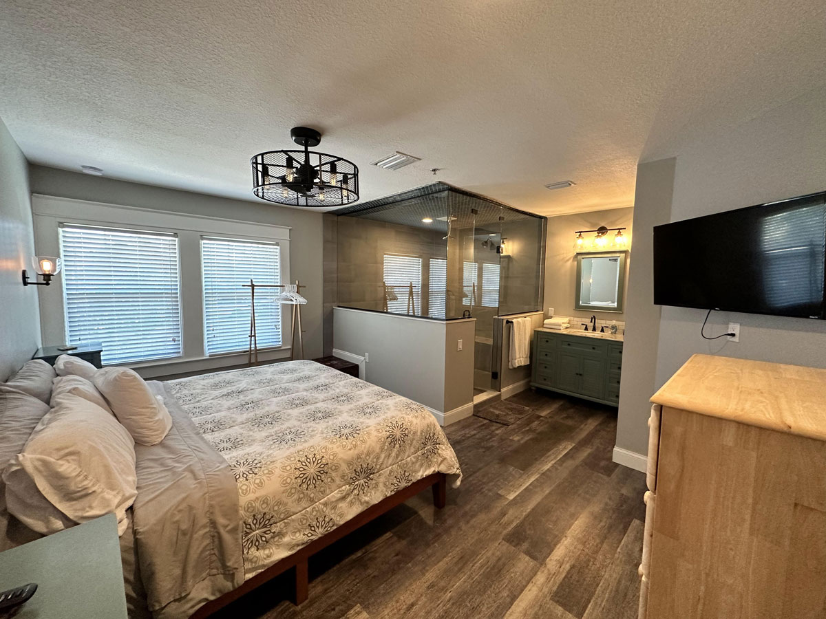 Blue Bayou Inn - Room 3